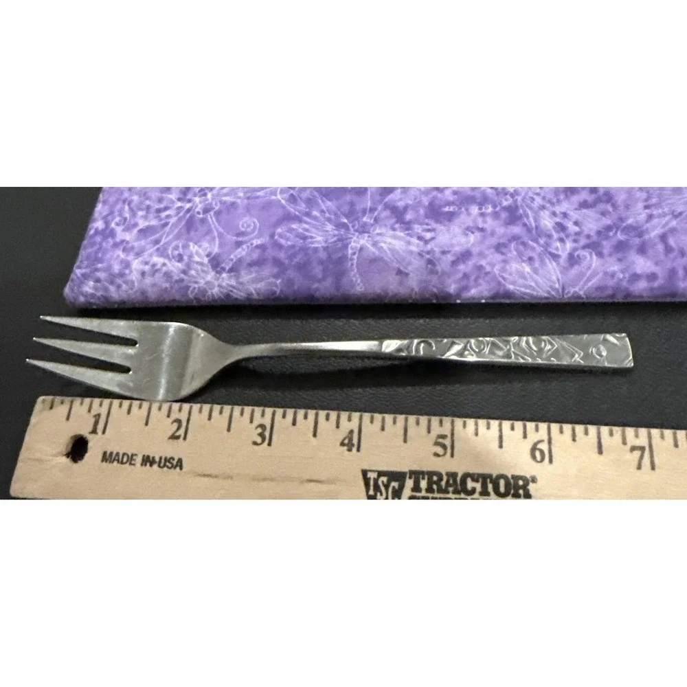 Navaho Rogers Bros.‎ 1847 Salad  Forks Fork Stainless Steel Set Of 6 Vintage